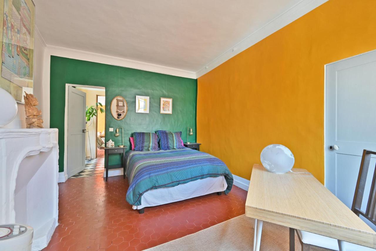 Les Felibres Apartment Авиньон Екстериор снимка