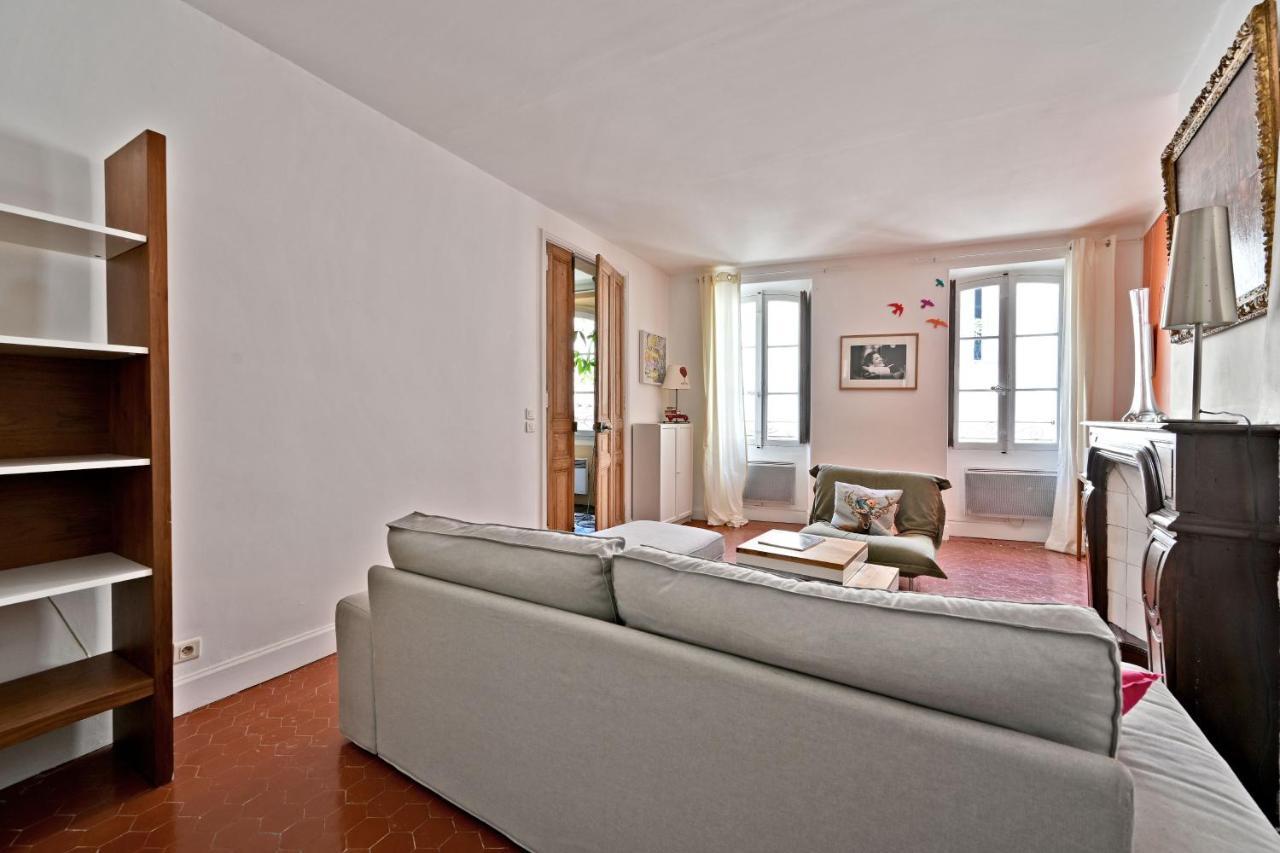 Les Felibres Apartment Авиньон Екстериор снимка